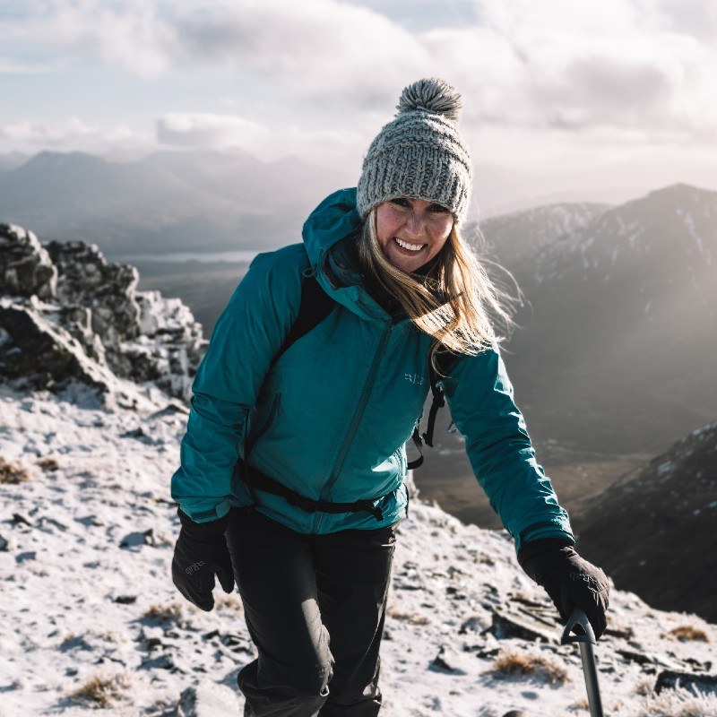 winter skills and experience course with ice axe and crampons in glen coe scotland